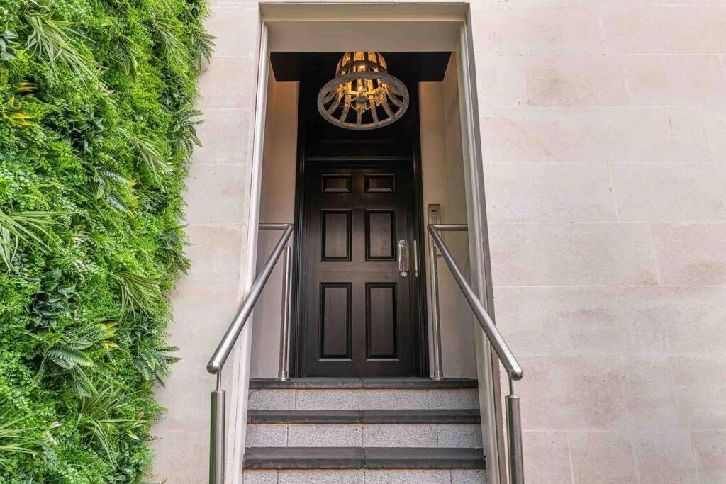 Modern, Relaxing 1 Bed Apartment Bath Exterior foto
